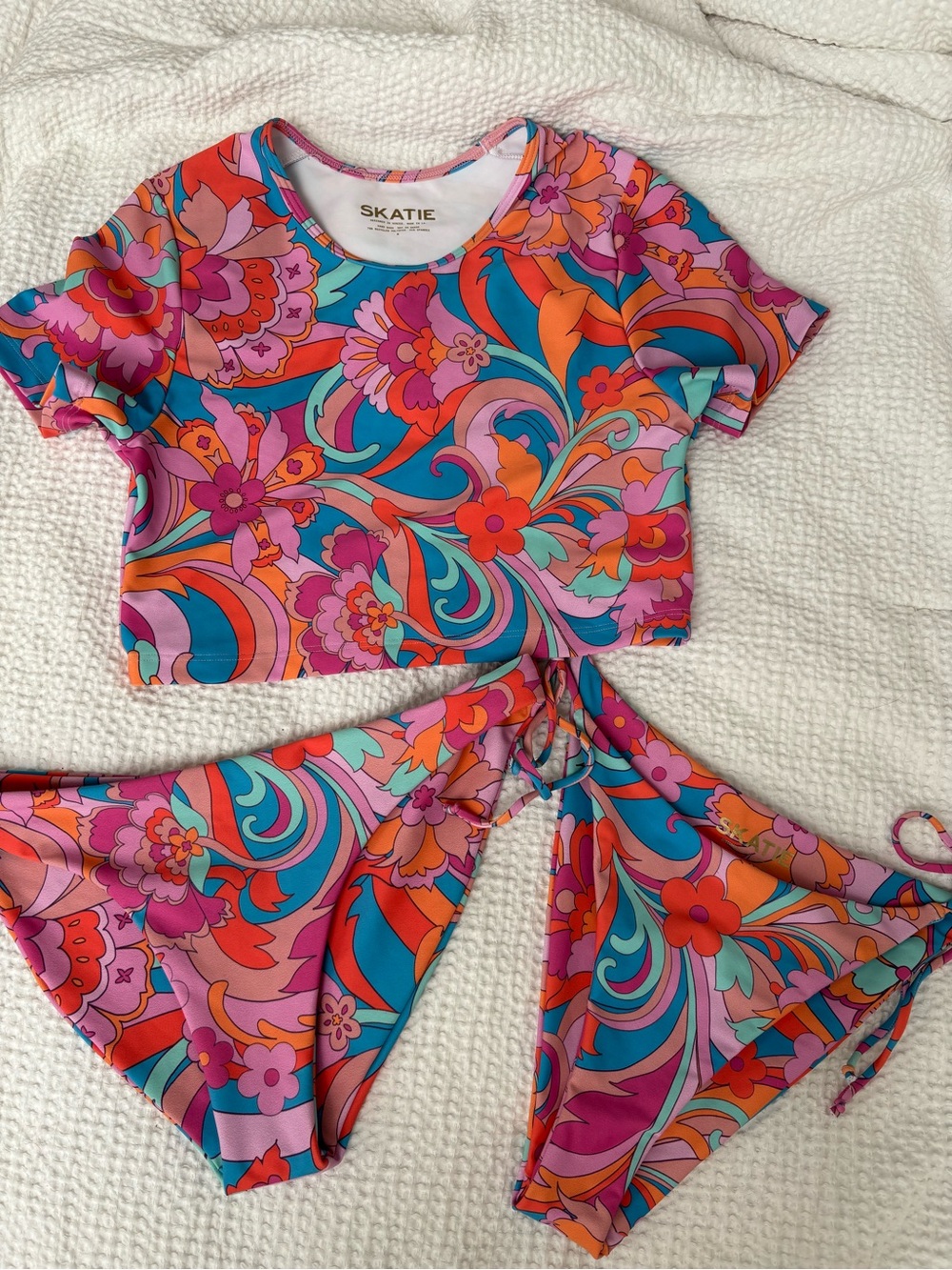Skatie Lanai Vera Bottoms size Medium